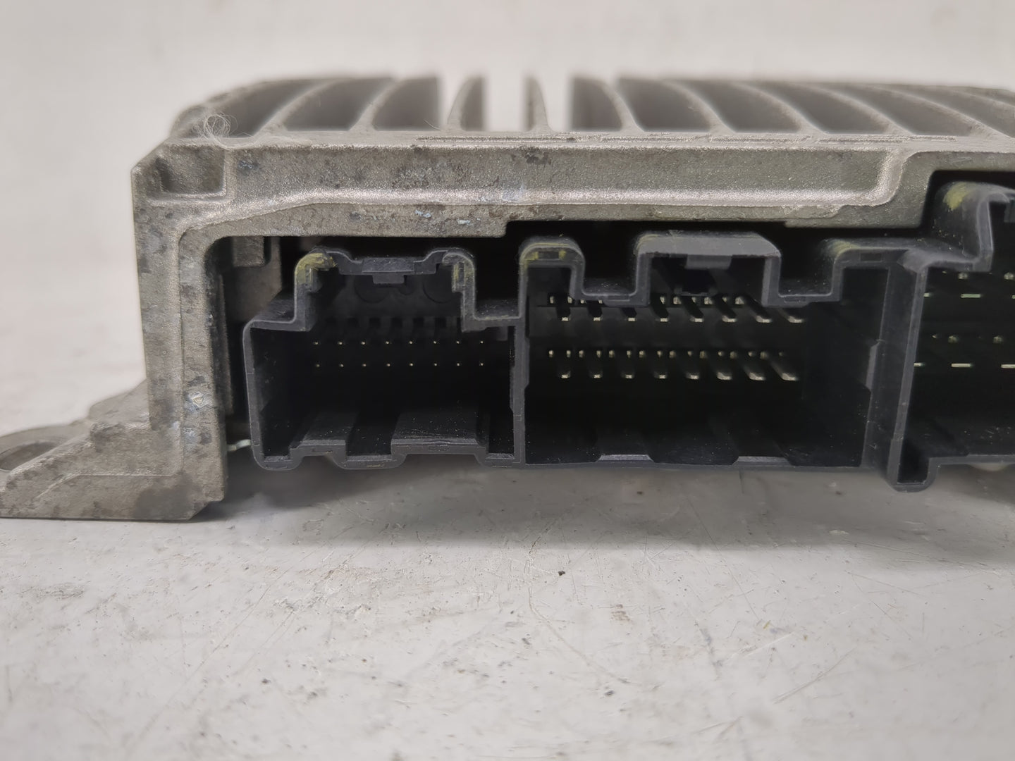 2011-2015 Chevrolet Volt Radio Speaker Amplifier 20760438 - Oemusedautoparts1.com