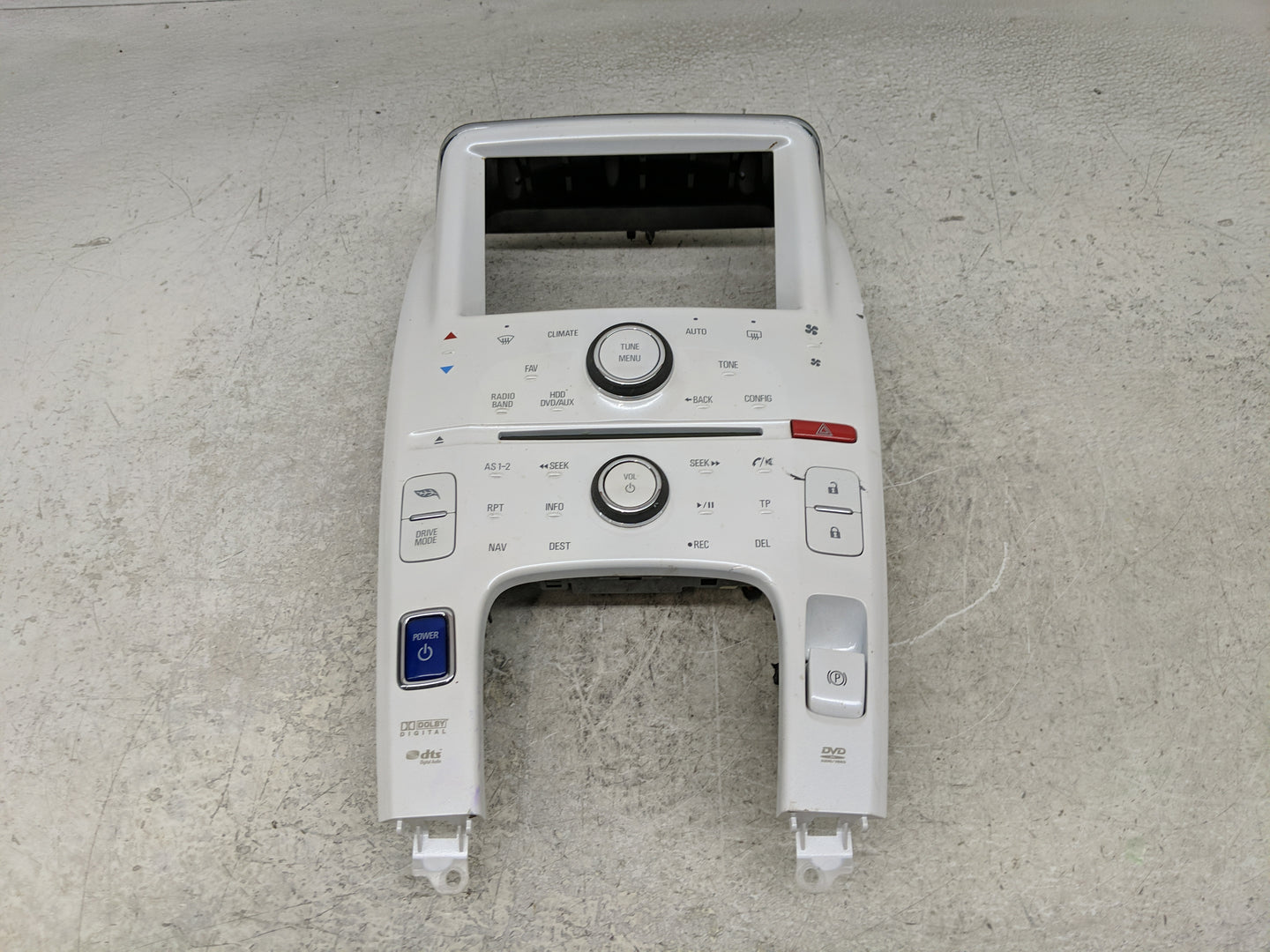 2012-2012 Chevrolet Volt Radio Control Panel - Oemusedautoparts1.com