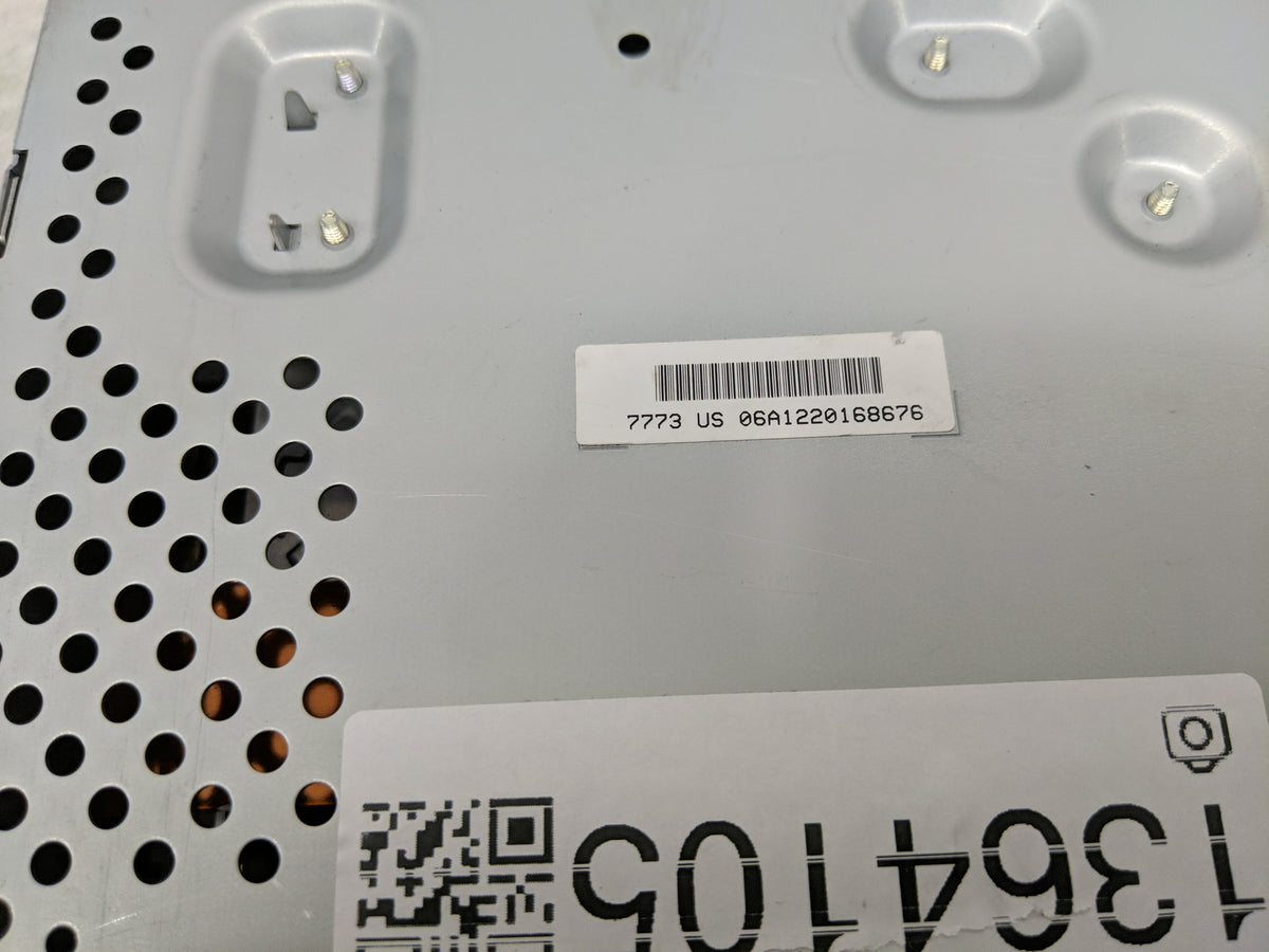 2012 Chevrolet Volt Radio AM FM Cd Player Receiver Replacement P/N:22814136 OEM Used Auto Parts - Oemusedautoparts1.com