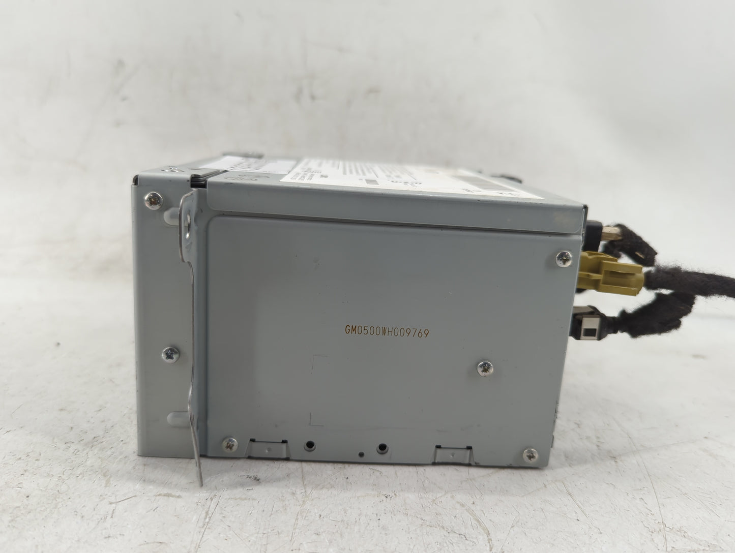 2012 Chevrolet Volt Radio AM FM Cd Player Receiver Replacement P/N:22814136 Fits OEM Used Auto Parts - Oemusedautoparts1.com