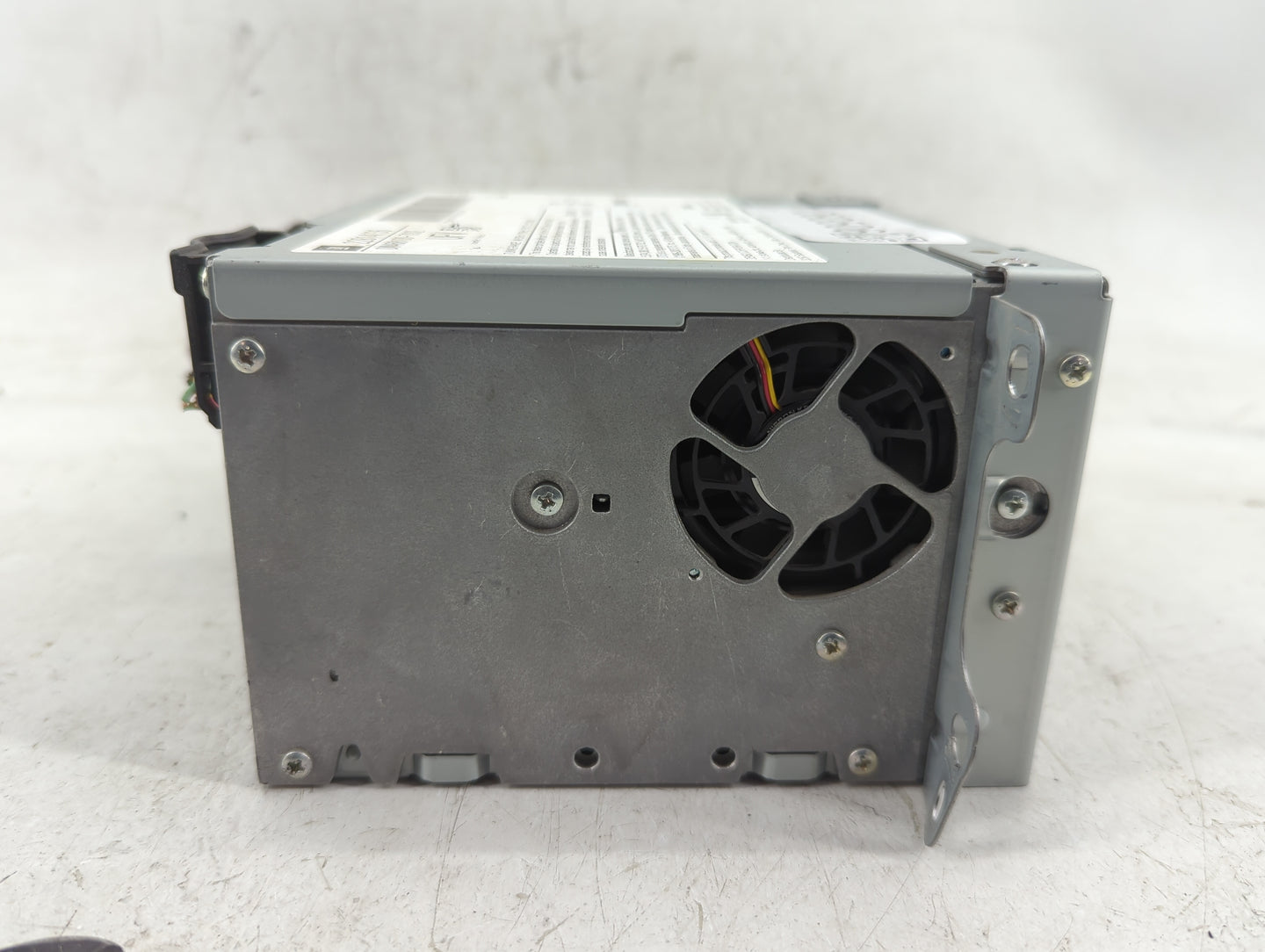 2012 Chevrolet Volt Radio AM FM Cd Player Receiver Replacement P/N:22814136 Fits OEM Used Auto Parts - Oemusedautoparts1.com
