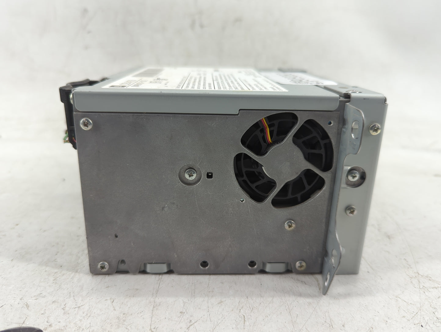 2012 Chevrolet Volt Radio AM FM Cd Player Receiver Replacement P/N:22814136 Fits OEM Used Auto Parts - Oemusedautoparts1.com