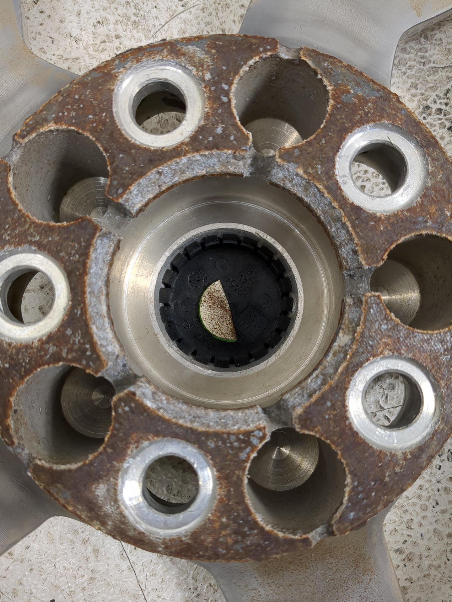 2012 Chevrolet Volt Oem Wheel Rim - Oemusedautoparts1.com