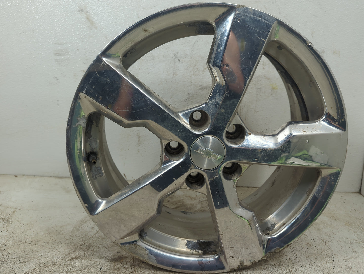 2012 Chevrolet Volt Oem Wheel Rim - Oemusedautoparts1.com