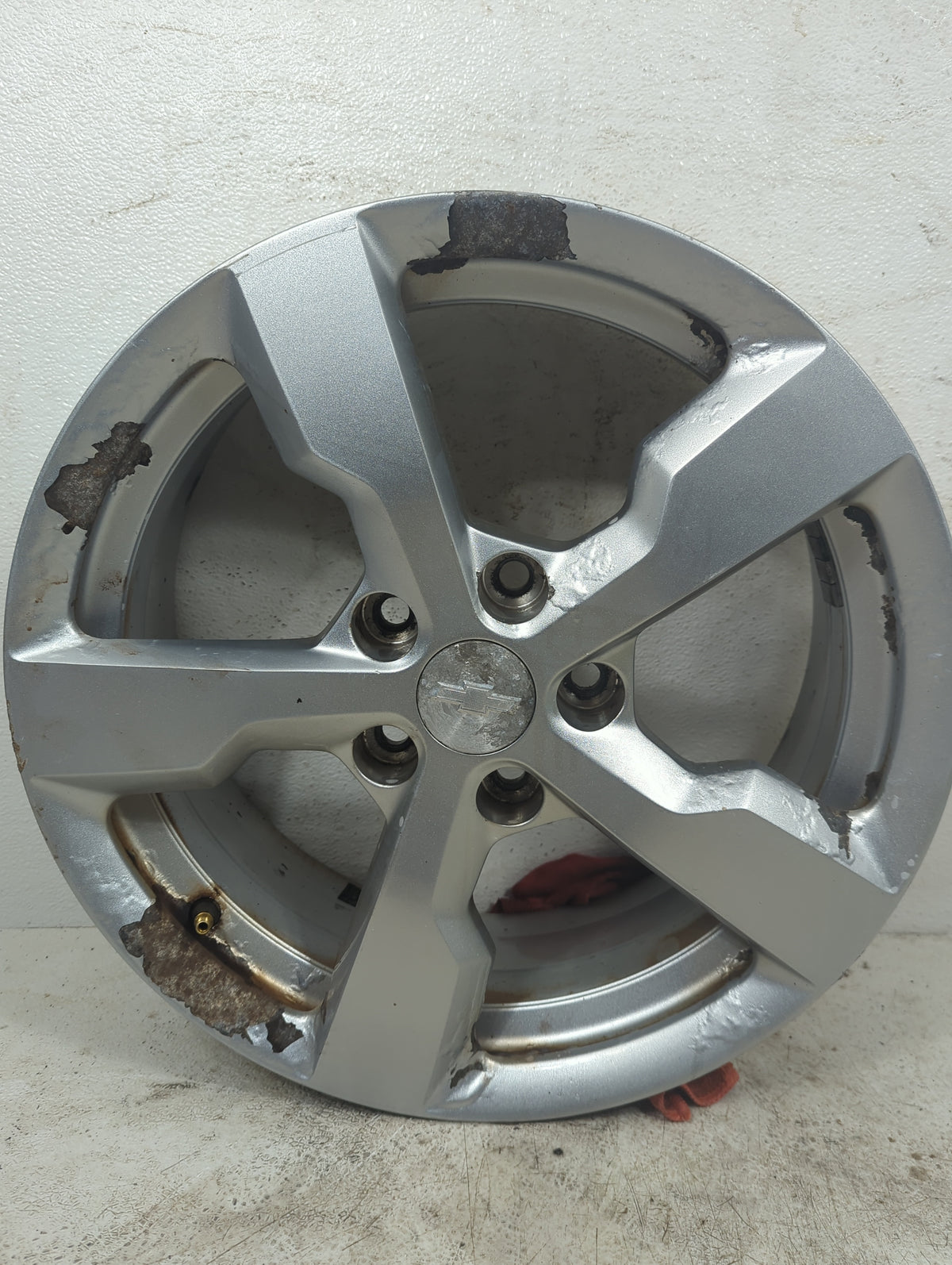 2012-2013 Chevrolet Volt Oem Wheel Rim 5043750 - Oemusedautoparts1.com