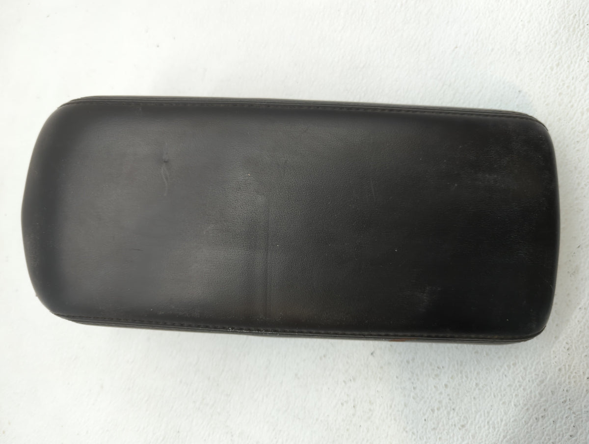 2012 Chevrolet Volt Center Console Armrest Cover Lid Black - Oemusedautoparts1.com
