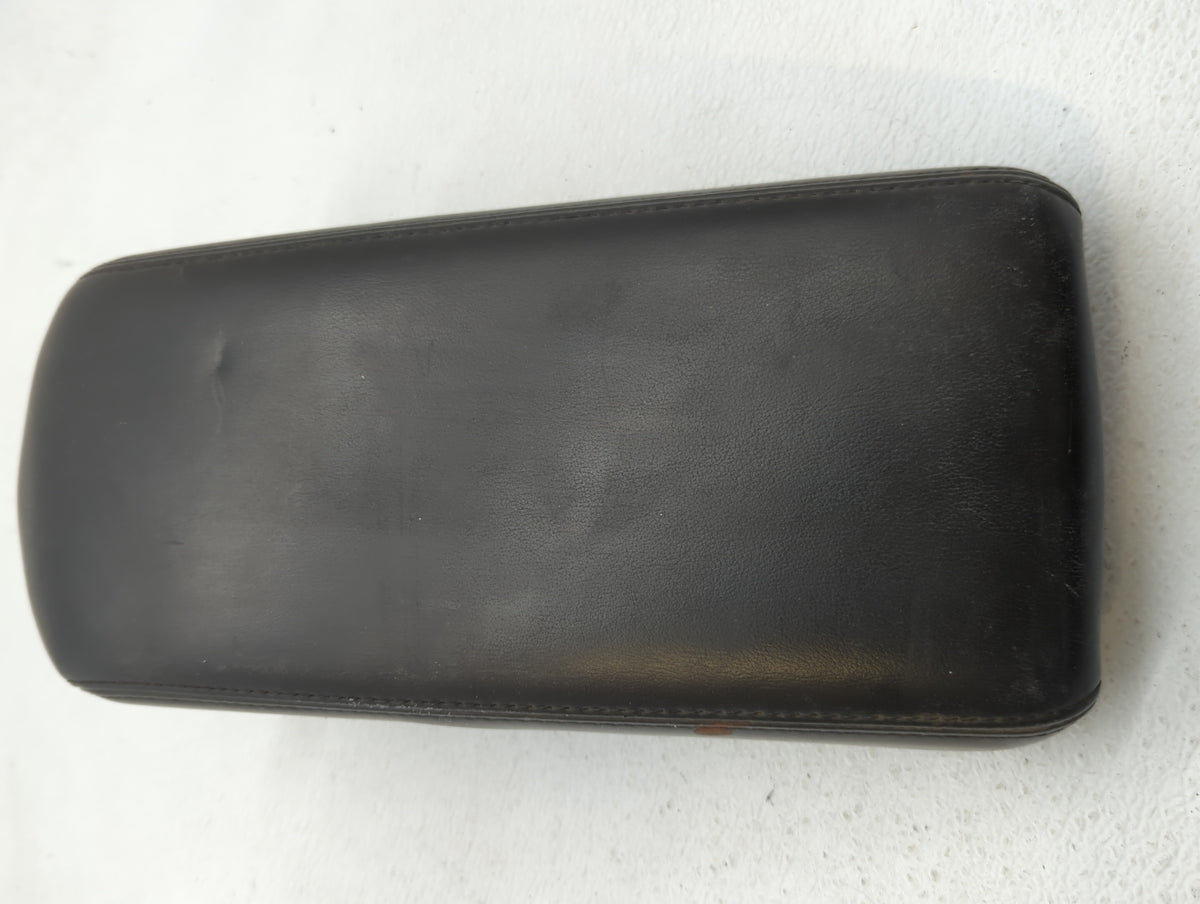 2012 Chevrolet Volt Center Console Armrest Cover Lid Black - Oemusedautoparts1.com