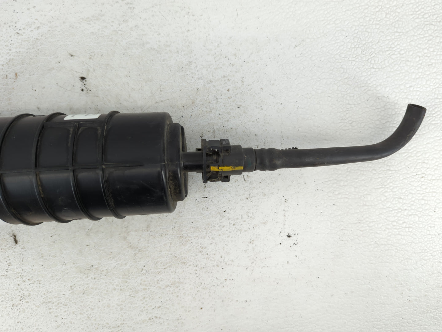 2012 Chevrolet Volt Fuel Vapor Charcoal Canister - Oemusedautoparts1.com