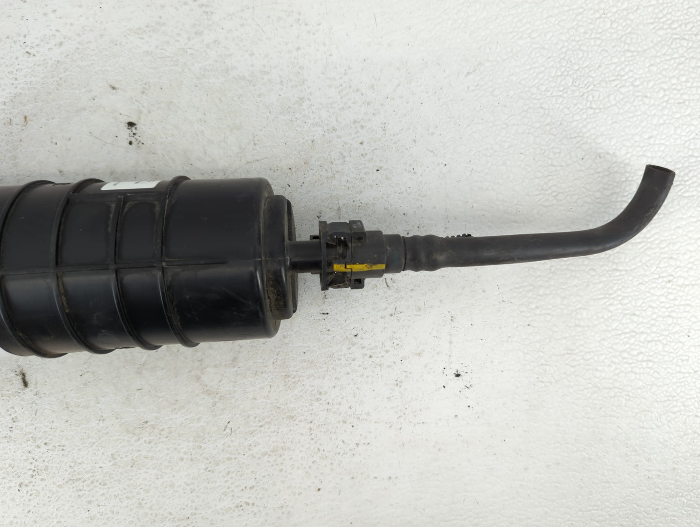 2012 Chevrolet Volt Fuel Vapor Charcoal Canister - Oemusedautoparts1.com
