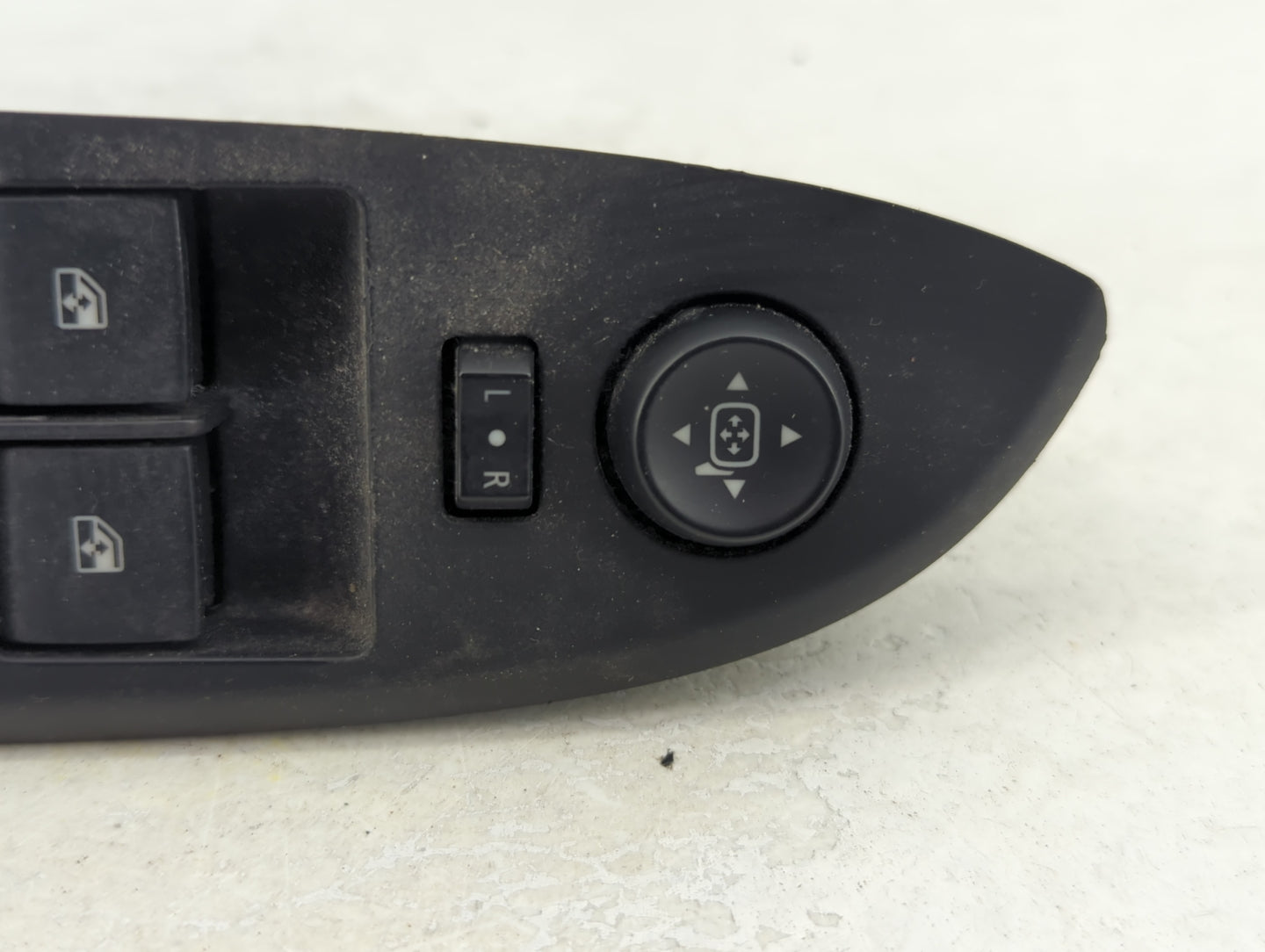 2011-2013 Chevrolet Volt Master Power Window Switch Replacement Driver Side Left Fits Fits 2011 2012 2013 OEM Used Auto Part