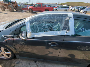 2011-2015 Chevrolet Volt Driver Front Door Oem - Oemusedautoparts1.com