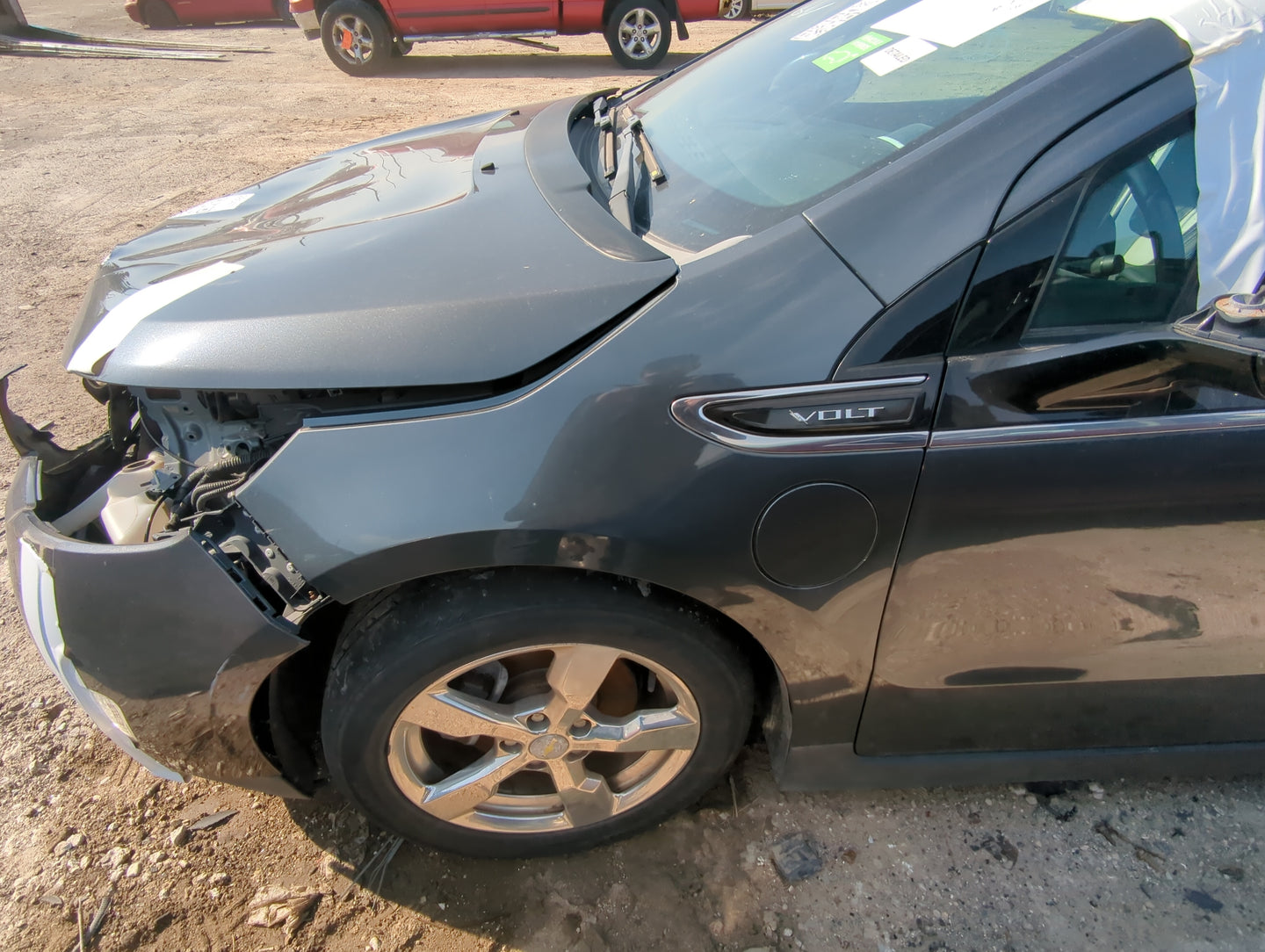 2011-2013 Chevrolet Volt Driver Fender 858274 - Oemusedautoparts1.com