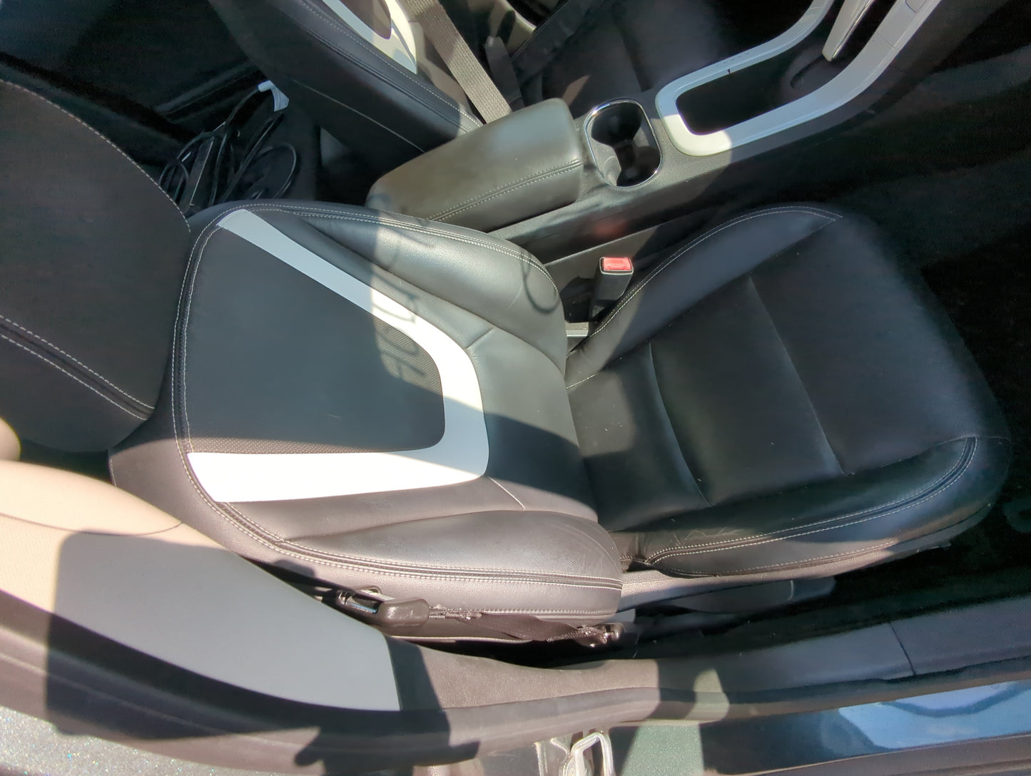 2011-2012 Chevrolet Volt Passenger Front Seat Oem 858336 - Oemusedautoparts1.com