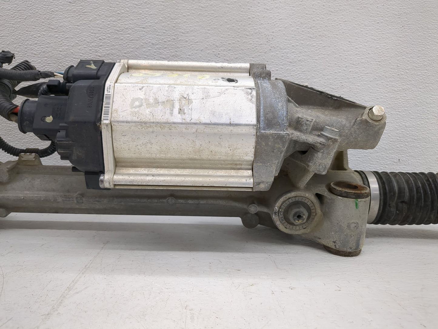 2011-2012 Chevrolet Volt Rack and Pinion Steering Gear Fits Fits 2011 2012 OEM Used Auto Parts - Oemusedautoparts1.com