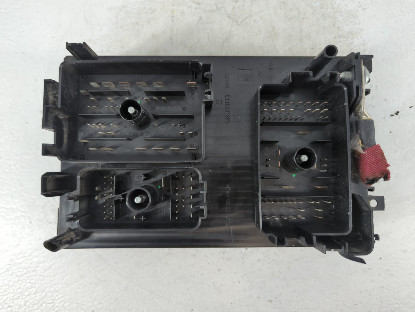 2012 Chevrolet Volt Fusebox Fuse Box Panel Relay Module Fits OEM Used Auto Parts - Oemusedautoparts1.com