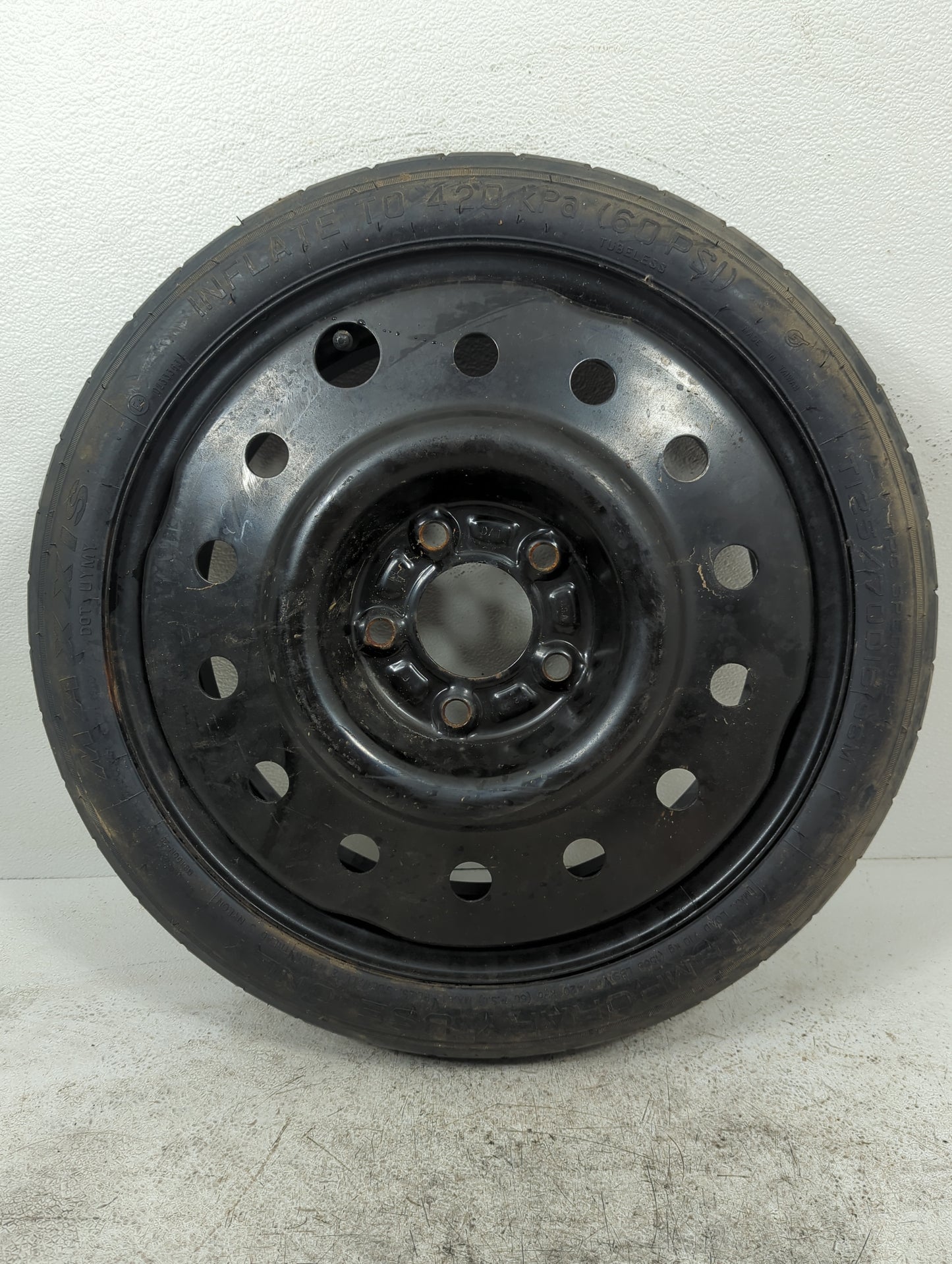 2012 Chevrolet Impala (80 & Up) Impala Spare Donut Tire Wheel Rim Oem - Oemusedautoparts1.com