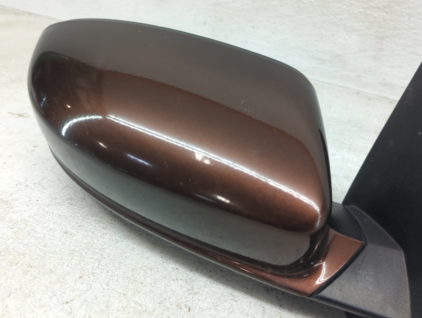 2011-2014 Chrysler 200 Passenger Side View Mirror - Right Door Mirror OEM Used - Oemusedautoparts1.com