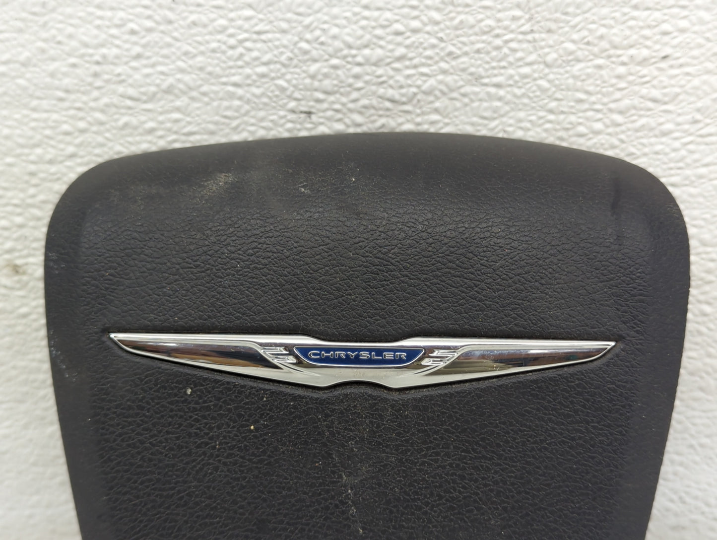 2011-2014 Chrysler 200 Air Bag Driver Left Steering Wheel Mounted - Oemusedautoparts1.com