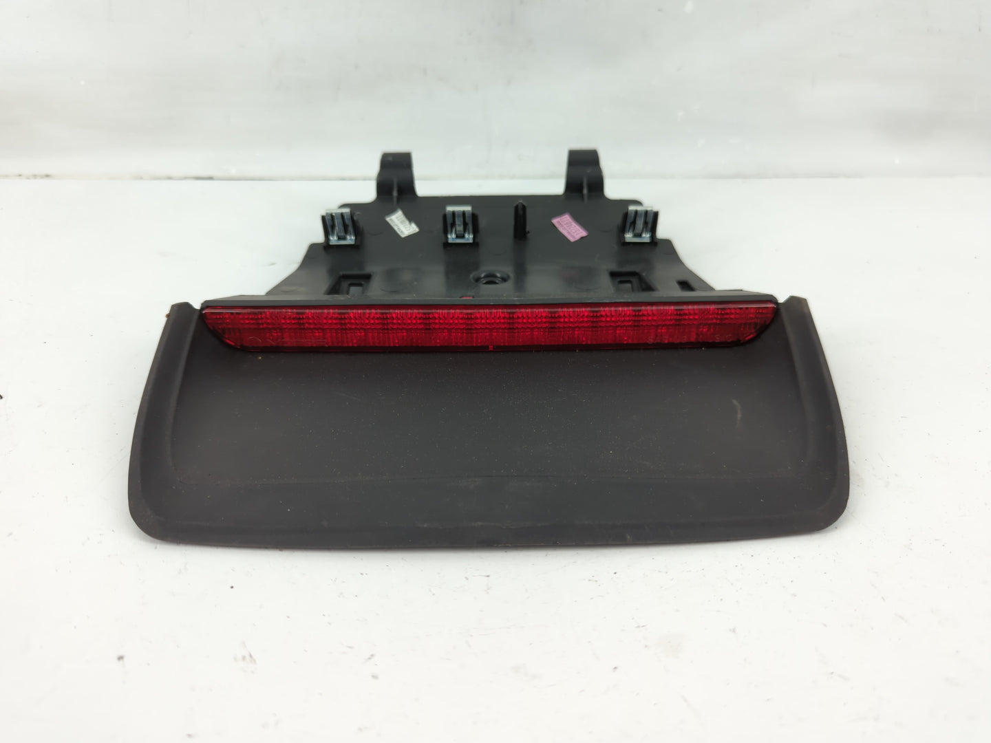 2012 Chrysler 200 Third Brake Light Tail Light Fits OEM Used Auto Parts - Oemusedautoparts1.com