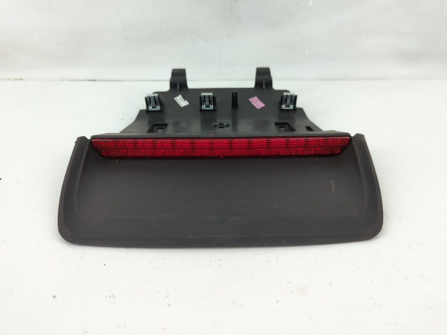 2012 Chrysler 200 Third Brake Light Tail Light Fits OEM Used Auto Parts - Oemusedautoparts1.com