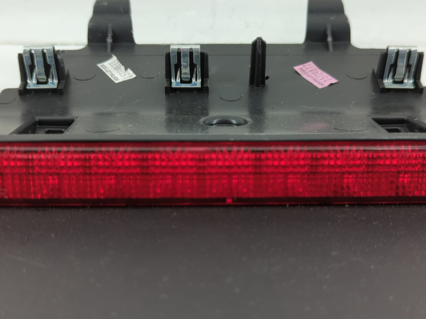 2012 Chrysler 200 Third Brake Light Tail Light Fits OEM Used Auto Parts - Oemusedautoparts1.com