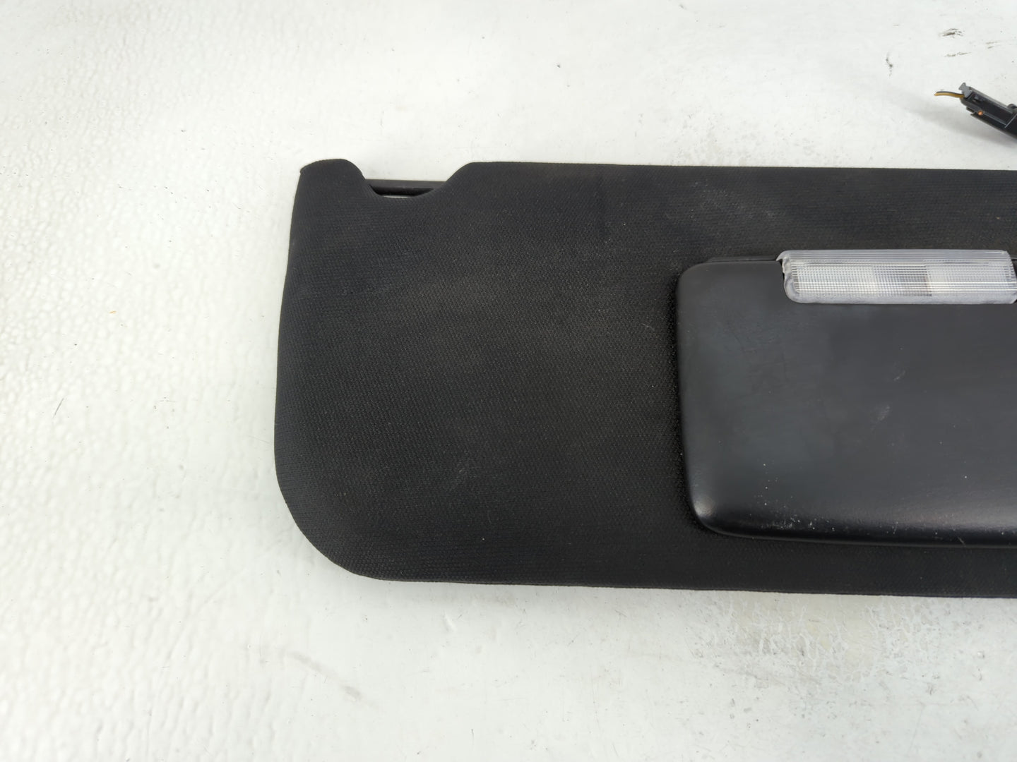 2011-2014 Chrysler 200 Sun Visor Shade Replacement Passenger Right Mirror Fits Fits 2011 2012 2013 2014 OEM Used Auto Parts 