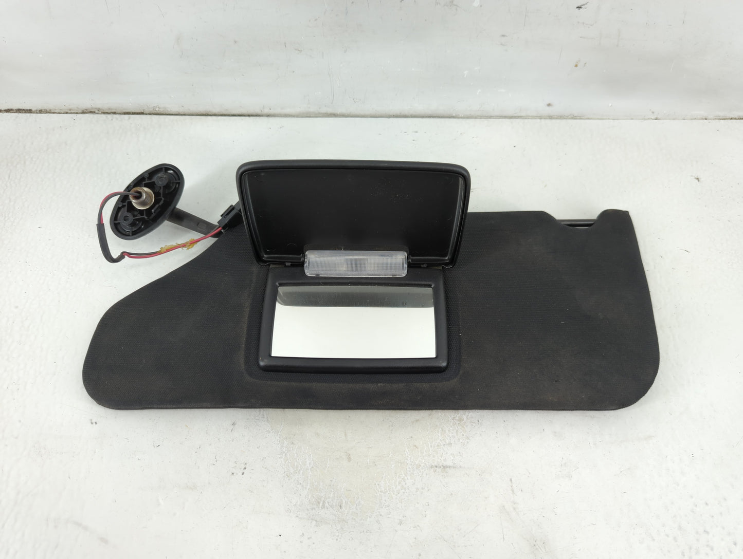 2011-2014 Chrysler 200 Sun Visor Shade Replacement Driver Left Mirror Fits Fits 2011 2012 2013 2014 OEM Used Auto Parts - Oe