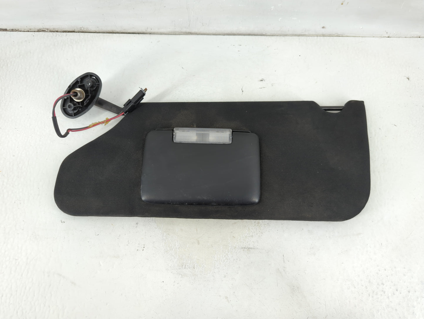 2011-2014 Chrysler 200 Sun Visor Shade Replacement Driver Left Mirror Fits Fits 2011 2012 2013 2014 OEM Used Auto Parts - Oe