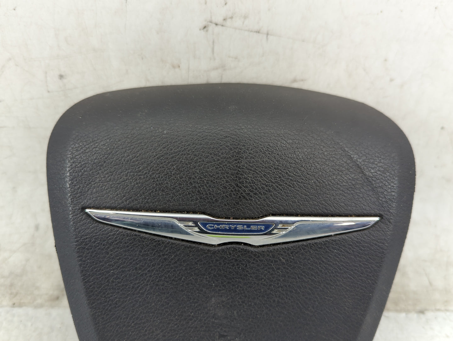 2011-2014 Chrysler 200 Air Bag Driver Left Steering Wheel Mounted - Oemusedautoparts1.com