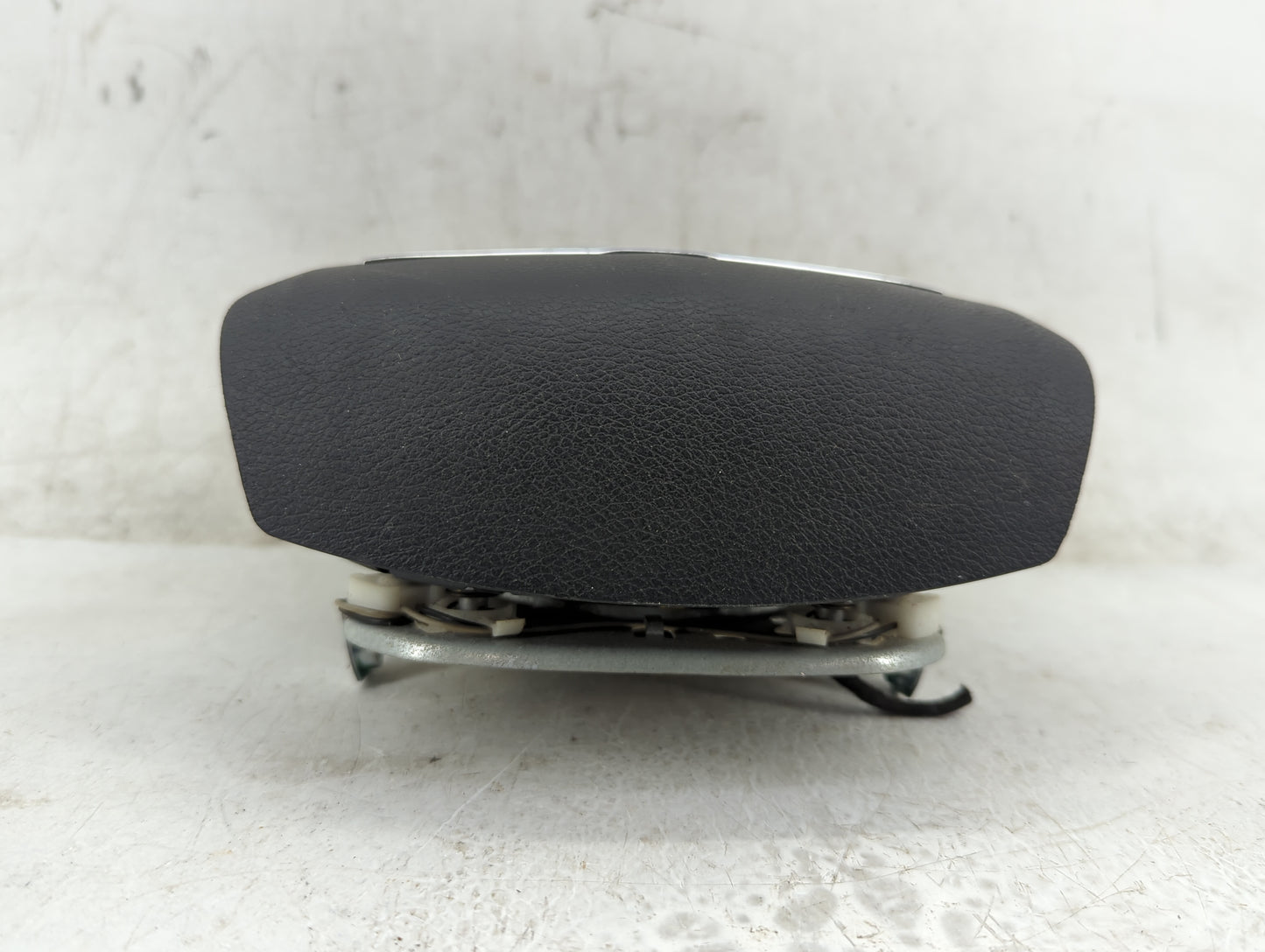 2011-2014 Chrysler 200 Air Bag Driver Left Steering Wheel Mounted - Oemusedautoparts1.com