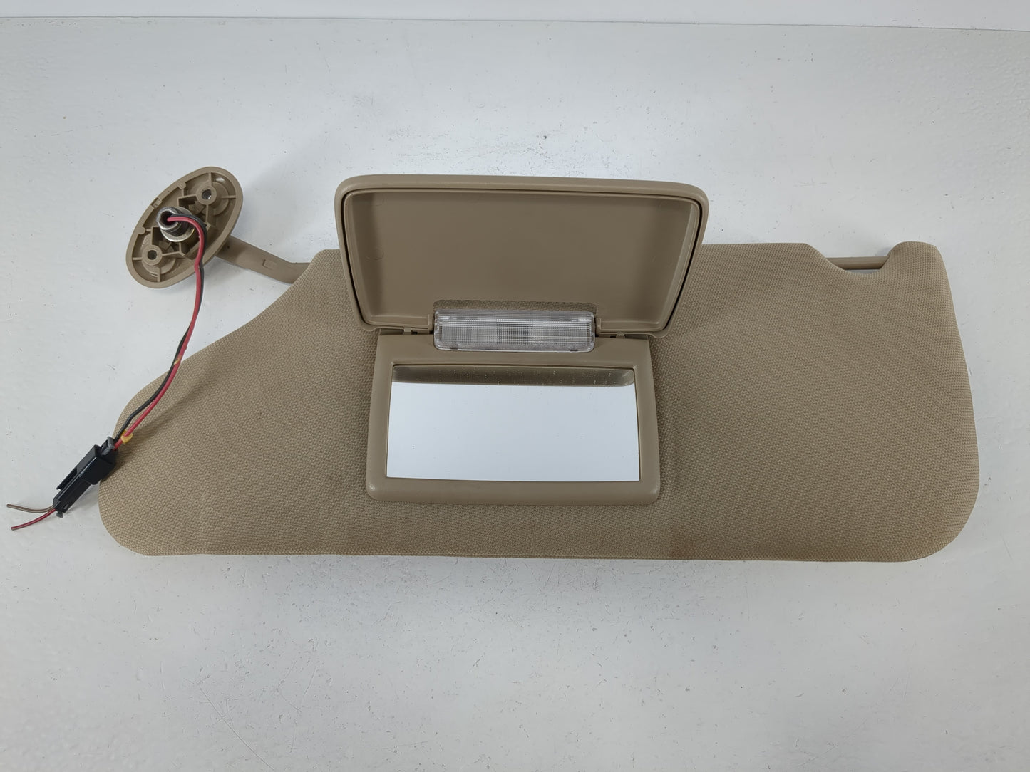 2011-2014 Chrysler 200 Sun Visor Shade Replacement Driver Left Mirror Fits Fits 2011 2012 2013 2014 OEM Used Auto Parts - Oe