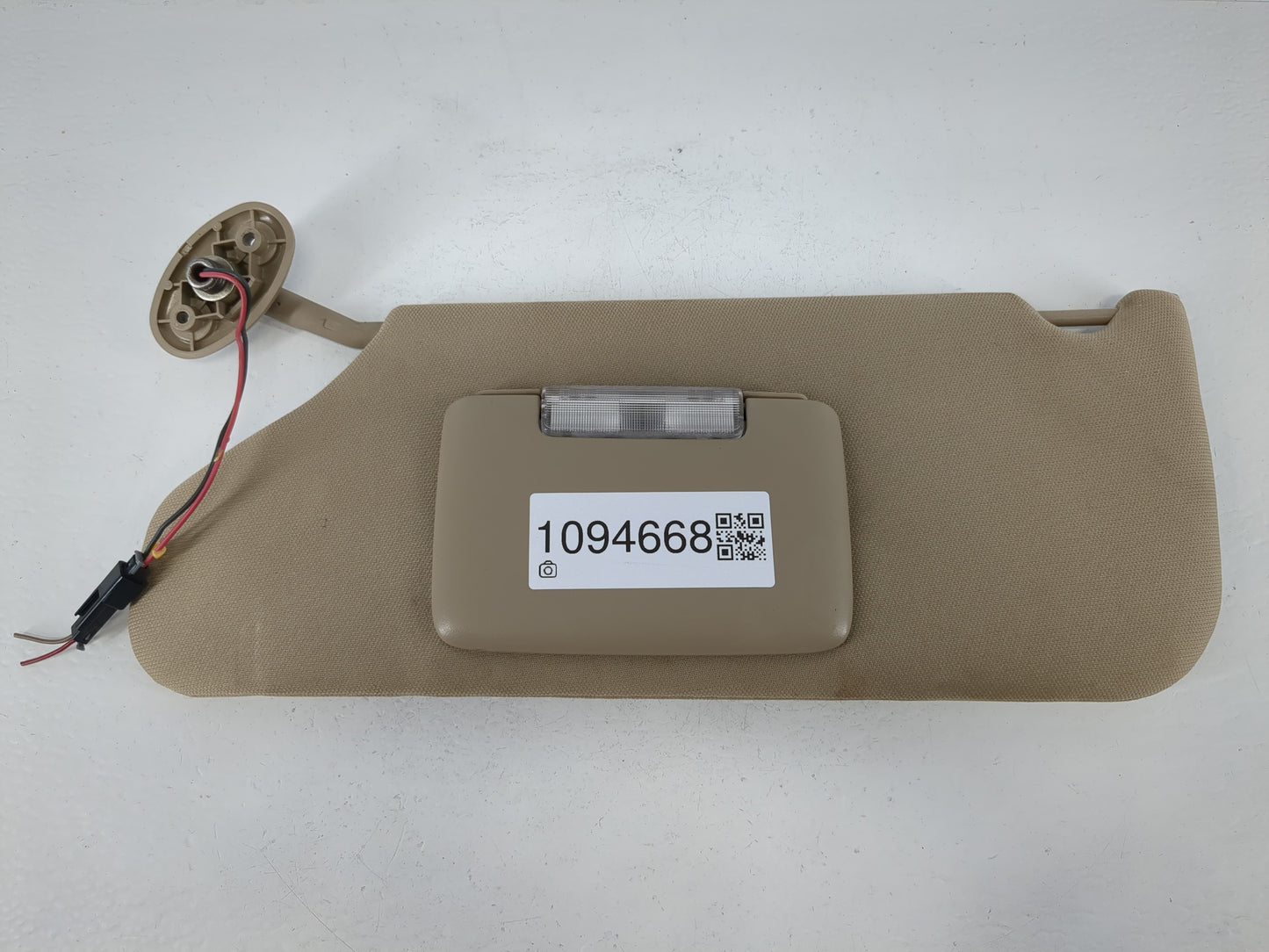 2011-2014 Chrysler 200 Sun Visor Shade Replacement Driver Left Mirror Fits Fits 2011 2012 2013 2014 OEM Used Auto Parts - Oe