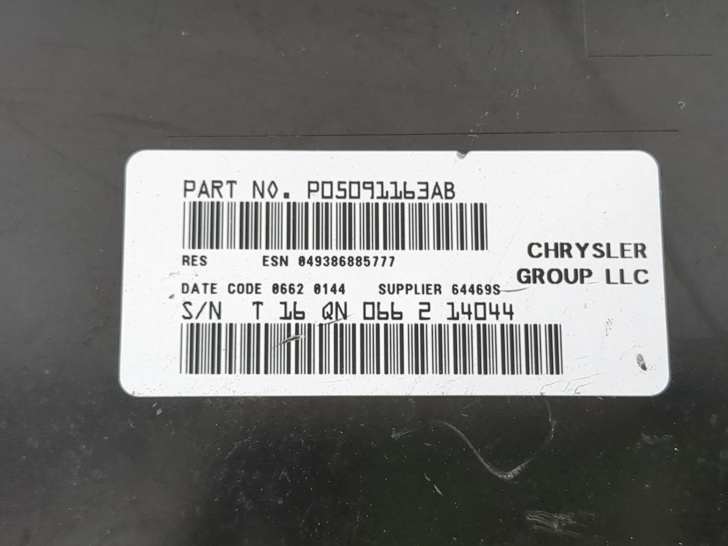 2011-2014 Chrysler 200 Radio AM FM Cd Player Receiver Replacement P/N:P05091163AB Fits OEM Used Auto Parts - Oemusedautopart