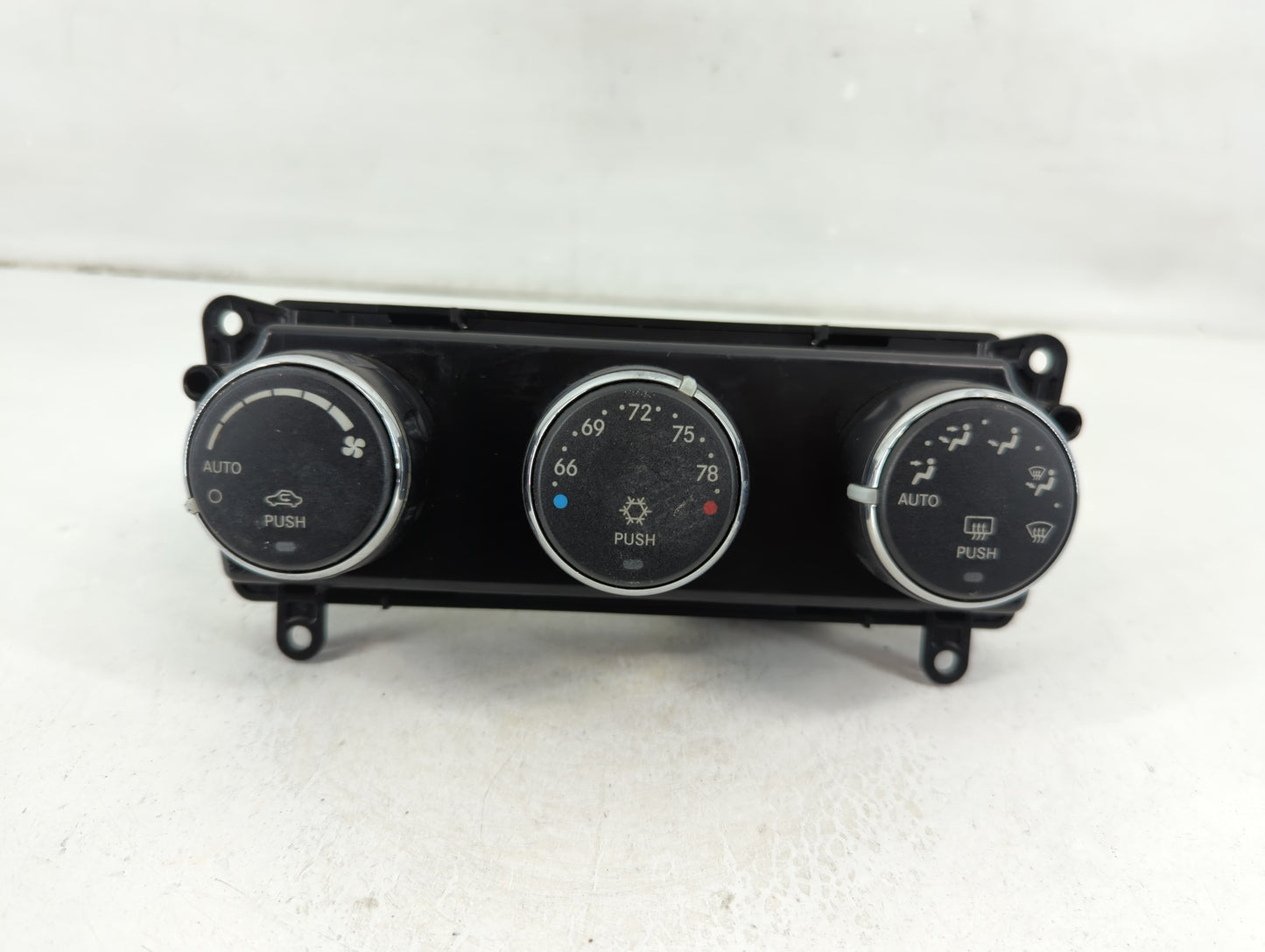 2011-2014 Chrysler 200 Climate Control Module Temperature AC/Heater Replacement P/N:P55111888AI Fits Fits 2010 2011 2012 201