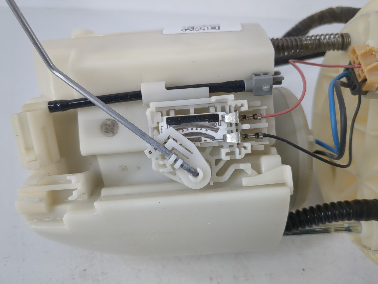 2011-2014 Chrysler 200 Electrical Gas Fuel Pump Assembly - Oemusedautoparts1.com
