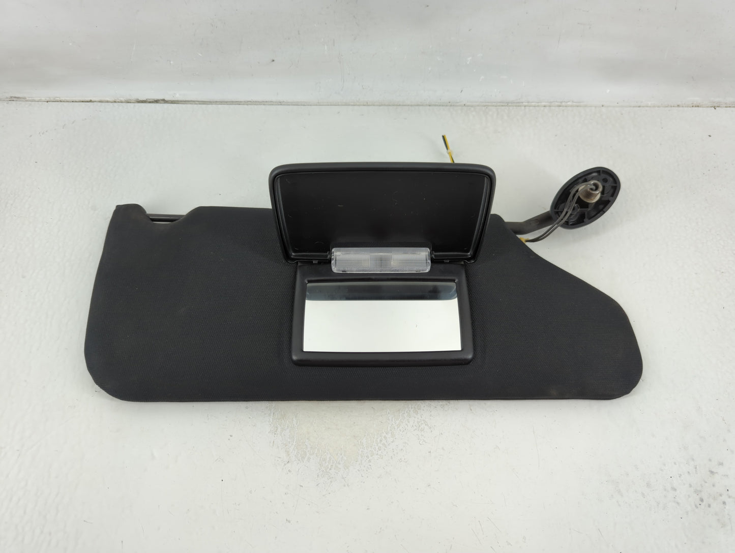 2011-2014 Chrysler 200 Sun Visor Shade Replacement Passenger Right Mirror Fits Fits 2011 2012 2013 2014 OEM Used Auto Parts 
