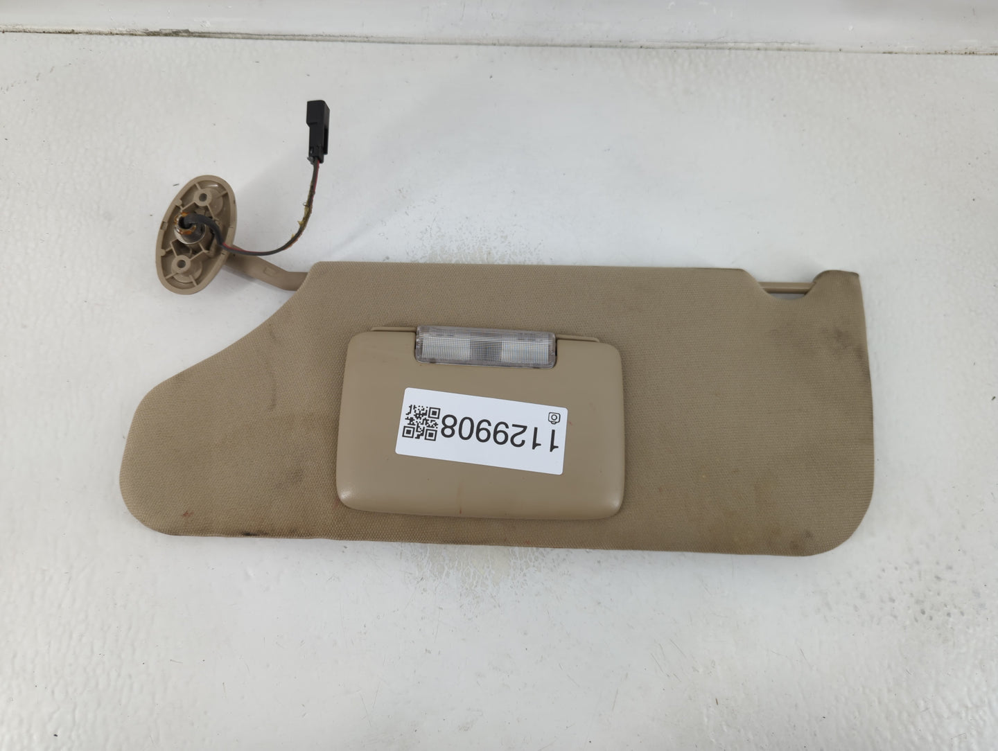 2011-2014 Chrysler 200 Sun Visor Shade Replacement Driver Left Mirror Fits Fits 2011 2012 2013 2014 OEM Used Auto Parts - Oe