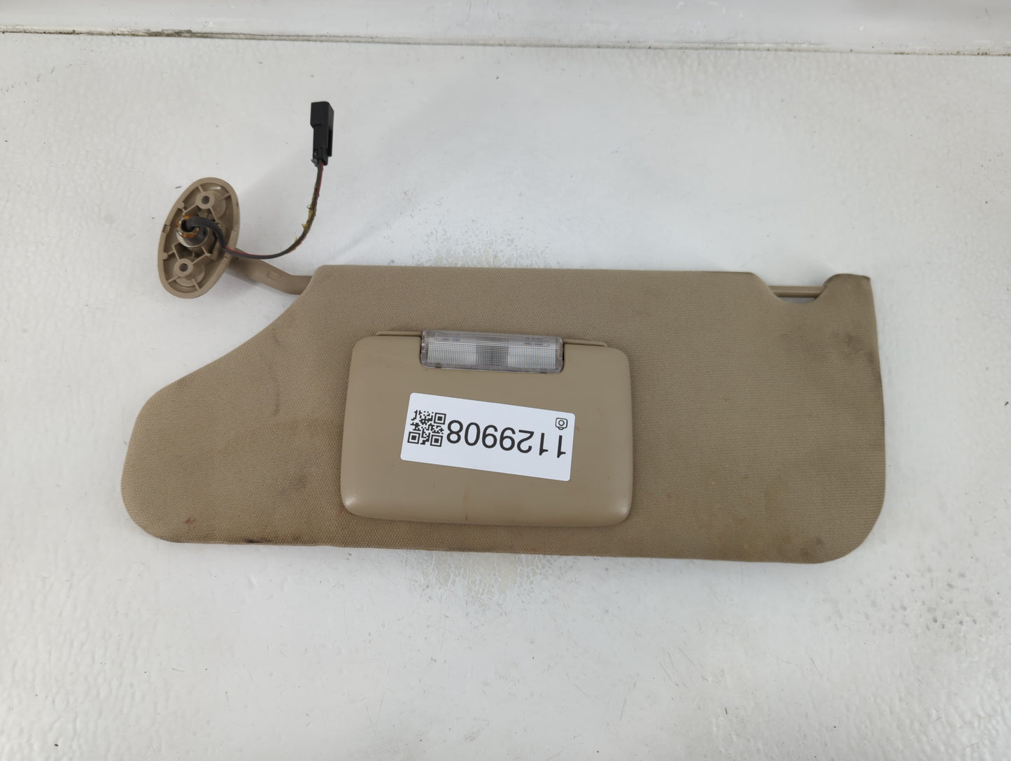 2011-2014 Chrysler 200 Sun Visor Shade Replacement Driver Left Mirror Fits Fits 2011 2012 2013 2014 OEM Used Auto Parts - Oe