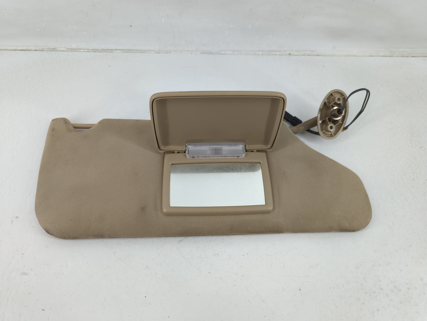 2011-2014 Chrysler 200 Sun Visor Shade Replacement Passenger Right Mirror Fits Fits 2011 2012 2013 2014 OEM Used Auto Parts 