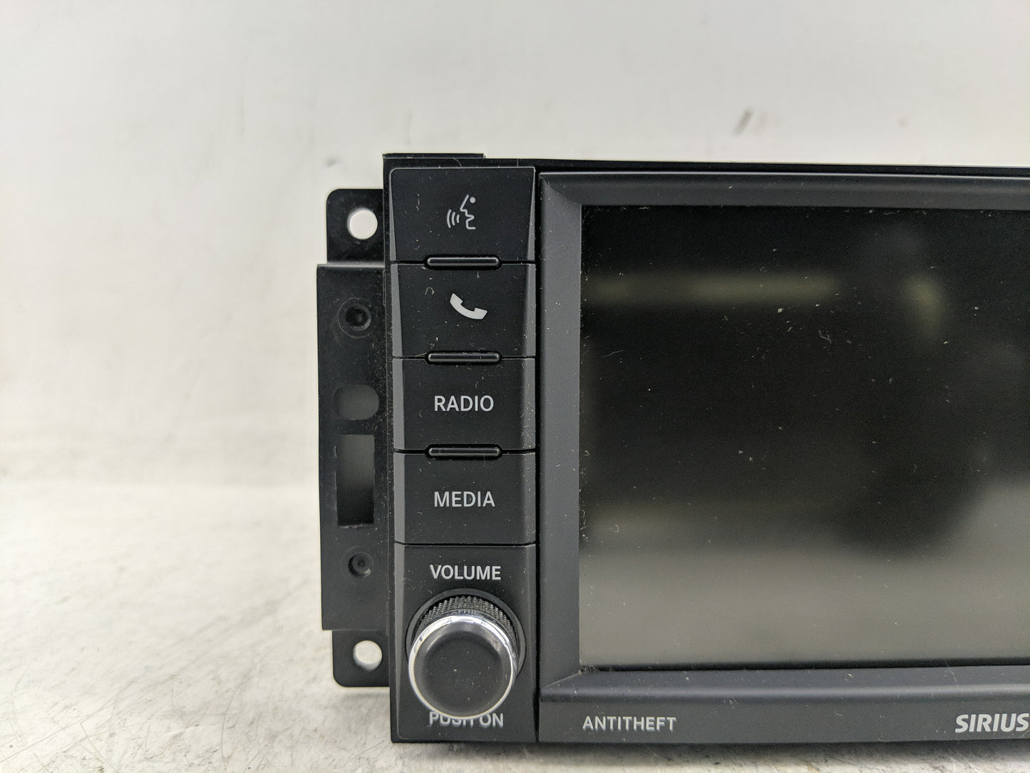 2012 Chrysler 200 Radio AM FM Cd Player Receiver Replacement P/N:P05091168AC T 00 AM 267 1 T5542 Fits OEM Used Auto Parts - 