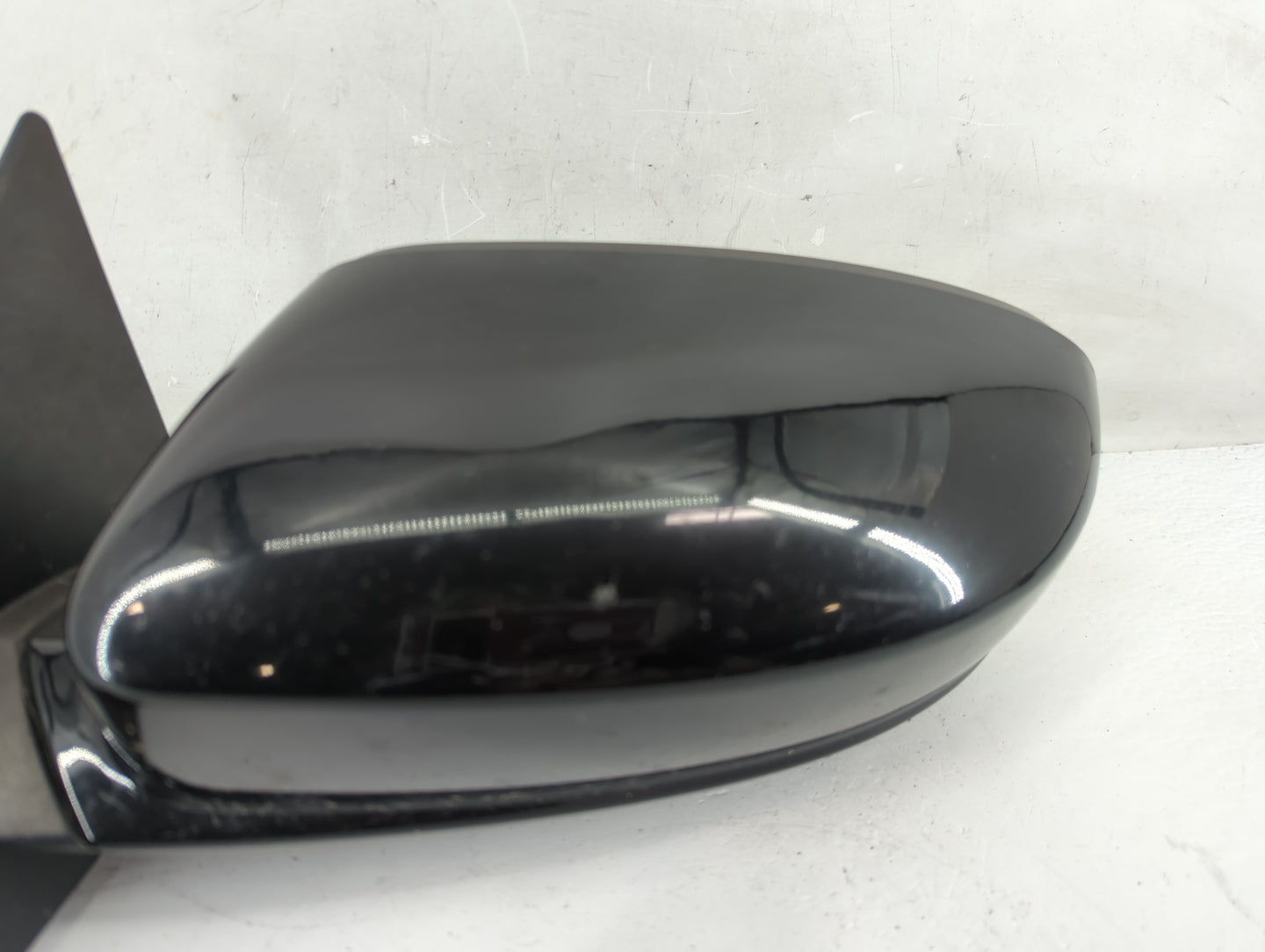 2011-2014 Chrysler 200 Passenger Right Side View Manual Door Mirror - Oemusedautoparts1.com