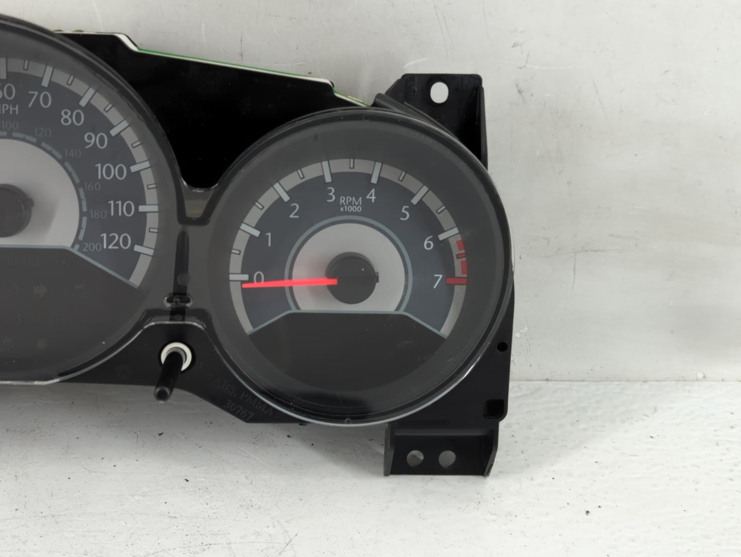 2011-2014 Chrysler 200 Instrument Cluster Speedometer Gauges Fits Fits 2011 2012 2013 2014 OEM Used Auto Parts - Oemusedauto
