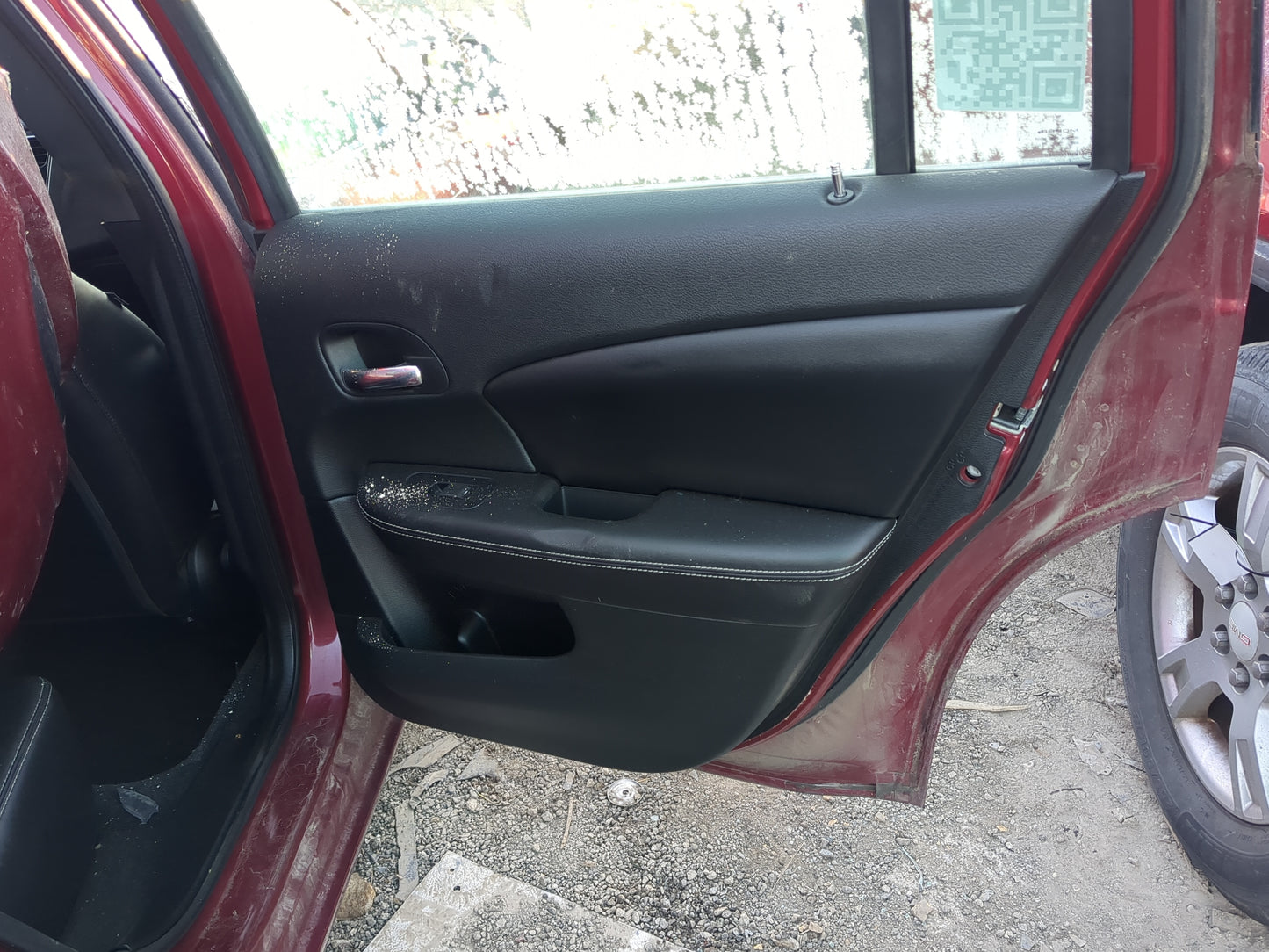 2011-2014 Chrysler 200 Passenger Rear Door Oem - Oemusedautoparts1.com