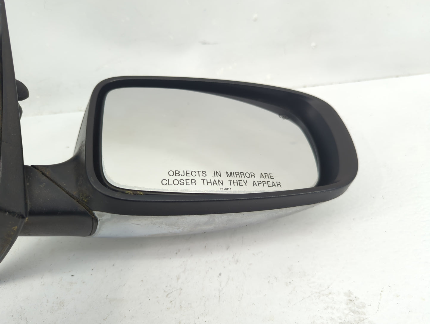 2011-2014 Chrysler 200 Passenger Side View Mirror - Right Door Mirror OEM Used - Oemusedautoparts1.com
