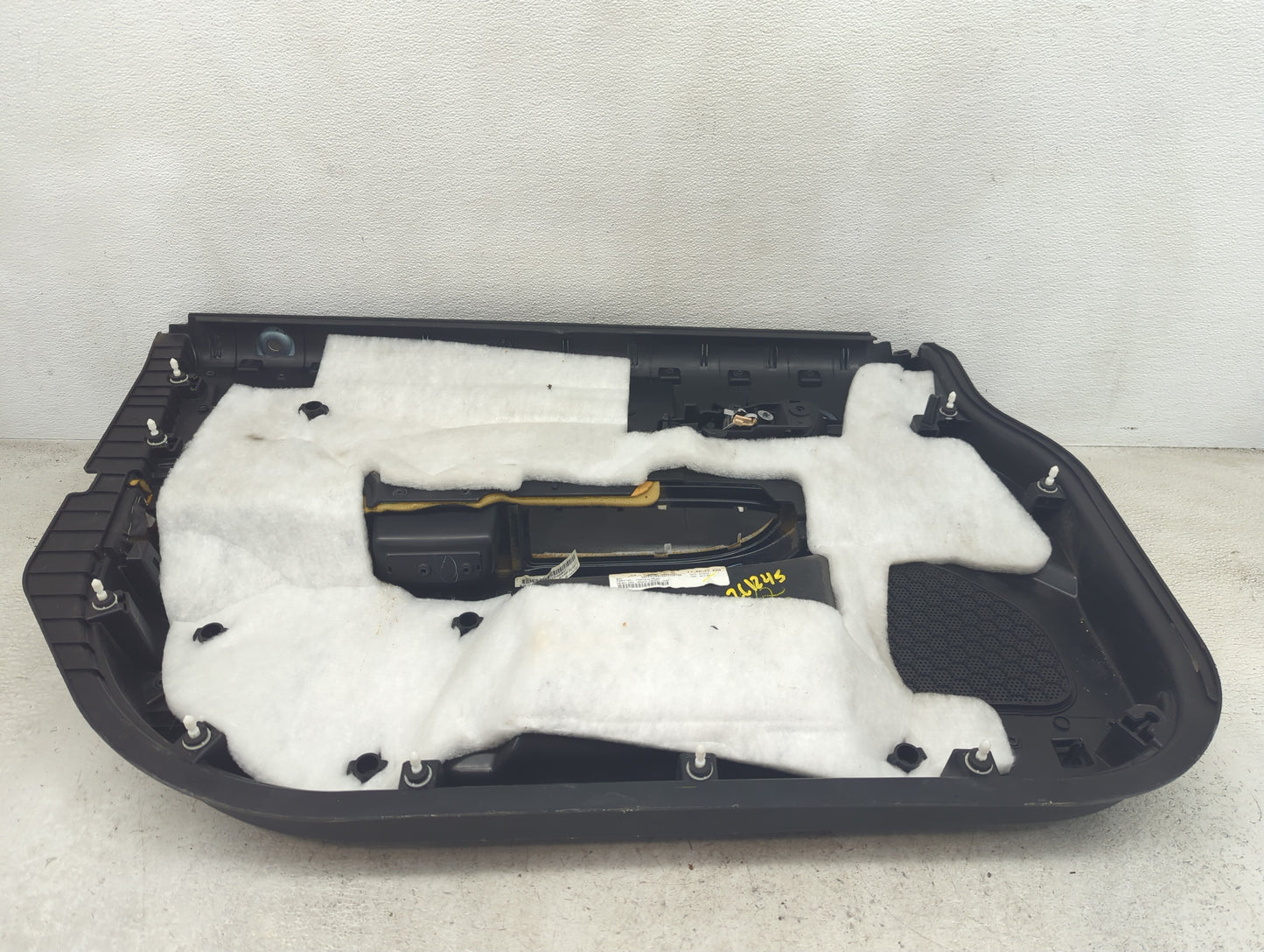 2012 Chrysler 200 Front Right Passenger Interior Door Panel Trim - Oemusedautoparts1.com