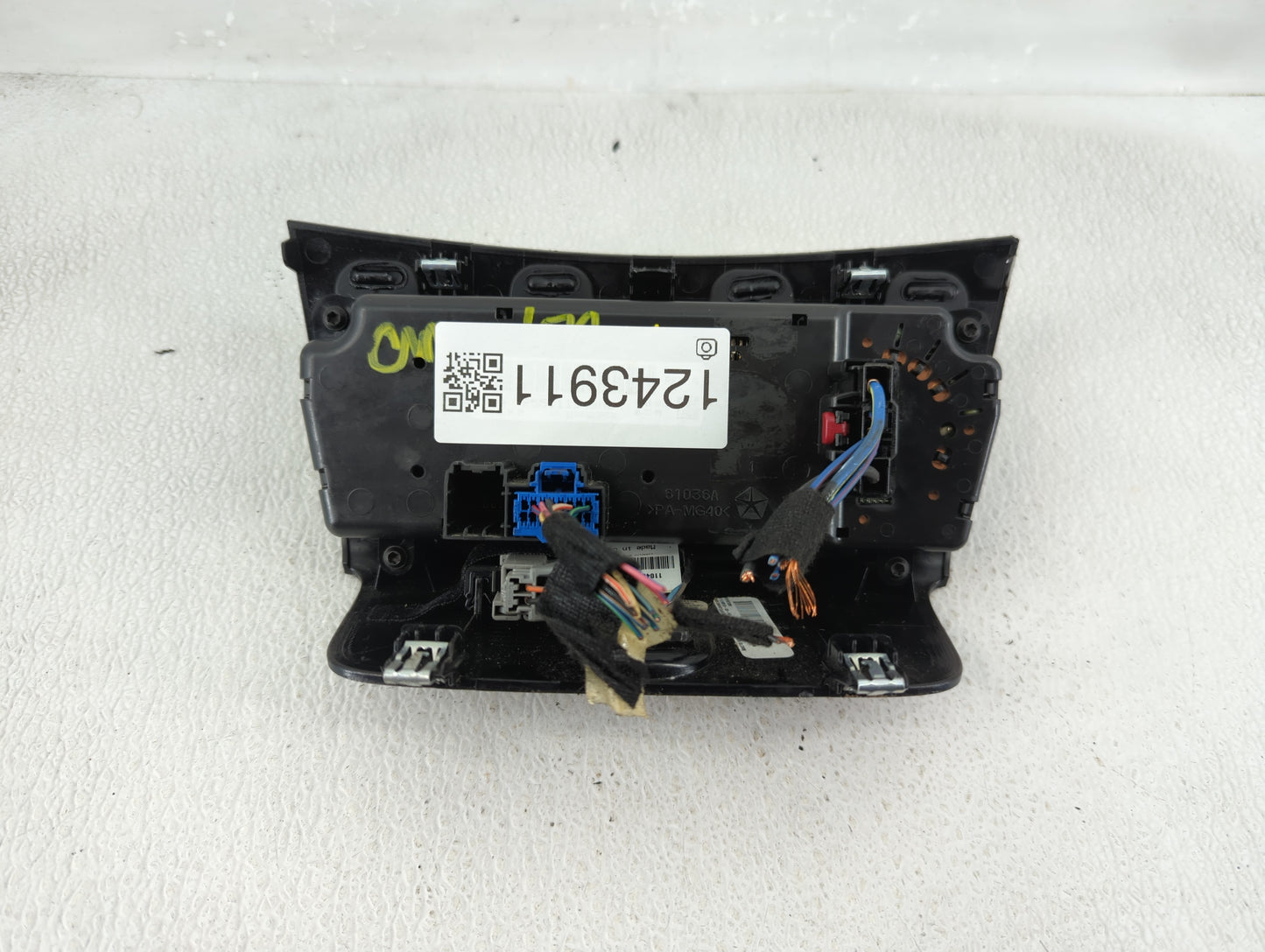 2011-2014 Chrysler 200 Climate Control Module Temperature AC/Heater Replacement P/N:61036A Fits Fits 2010 2011 2012 2013 201