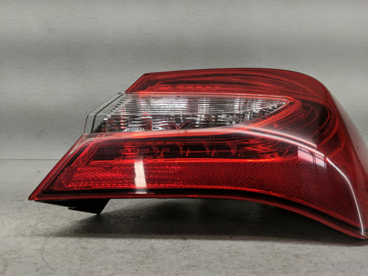 2011-2014 Chrysler 200 Tail Light Assembly Passenger Right OEM Fits Fits 2011 2012 2013 2014 OEM Used Auto Parts