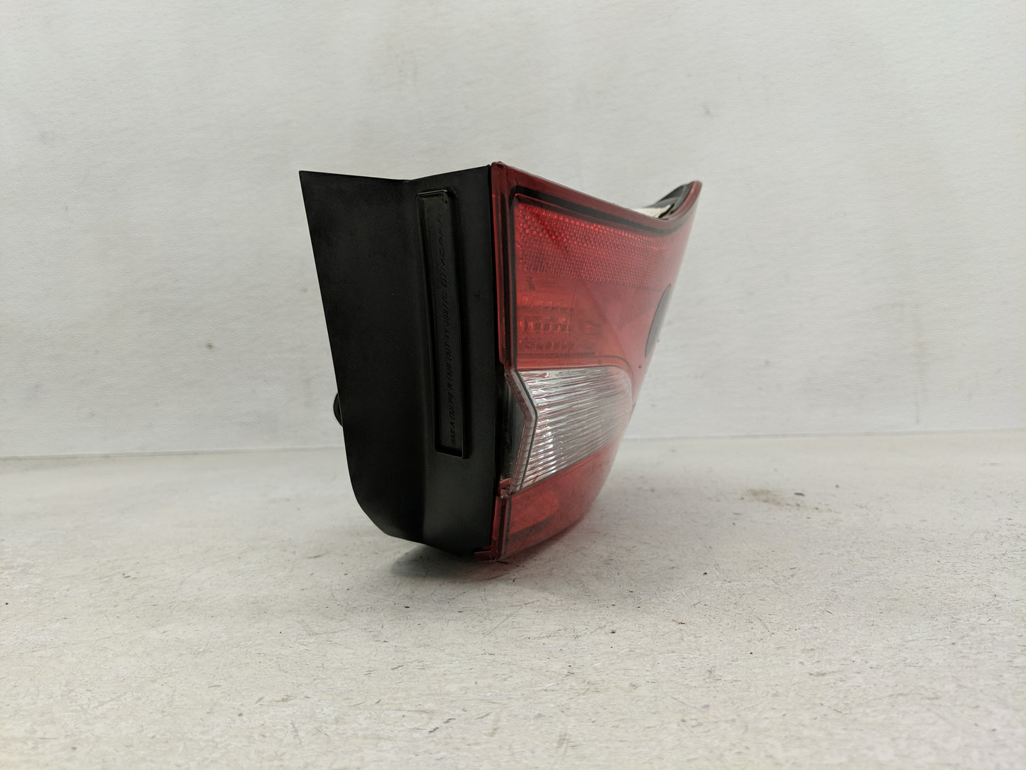 2011-2014 Chrysler 200 Tail Light Assembly Driver Left OEM Fits Fits 2011 2012 2013 2014 OEM Used Auto Parts - Oemusedautopa