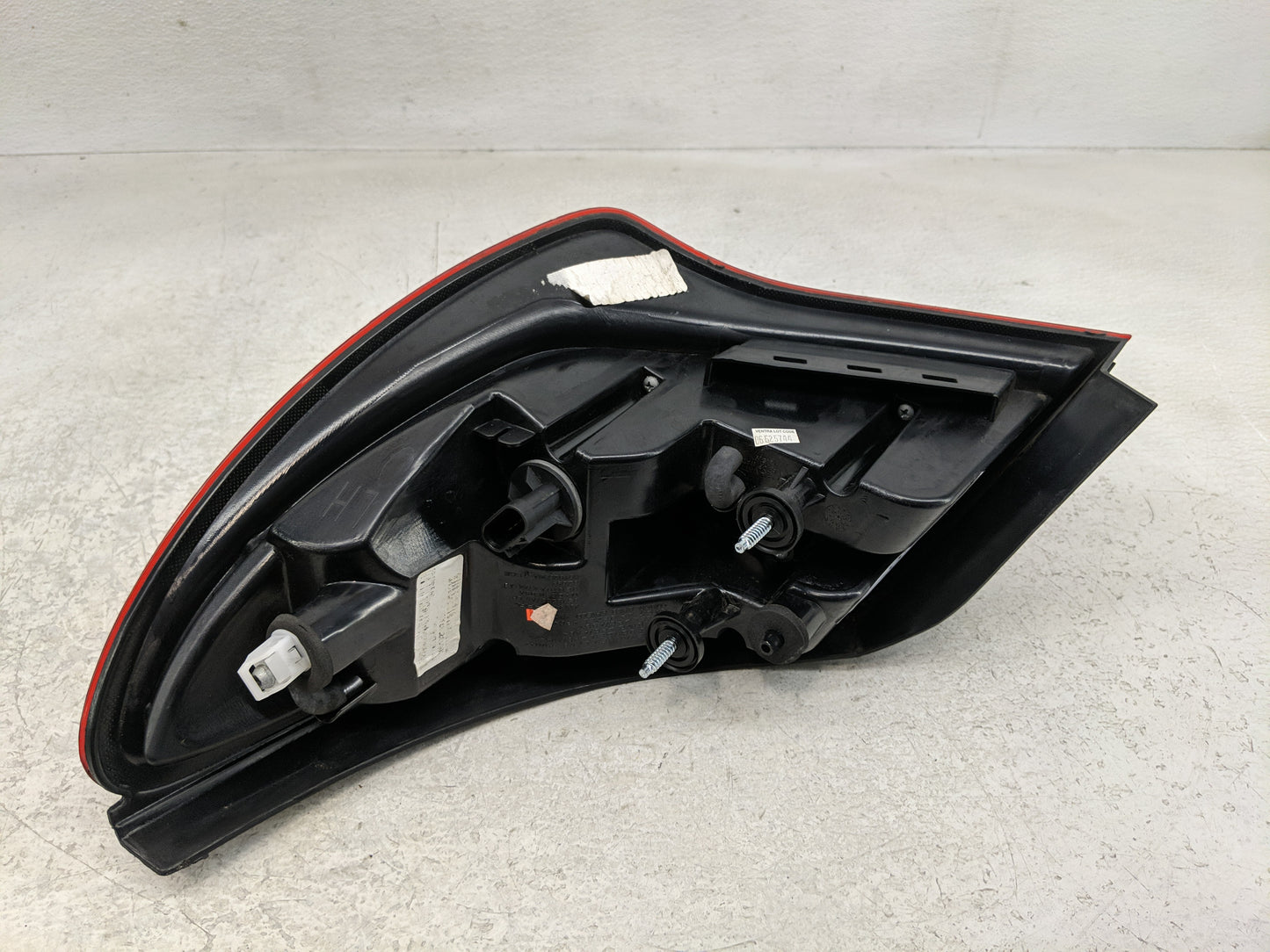 2011-2014 Chrysler 200 Tail Light Assembly Driver Left OEM Fits Fits 2011 2012 2013 2014 OEM Used Auto Parts - Oemusedautopa