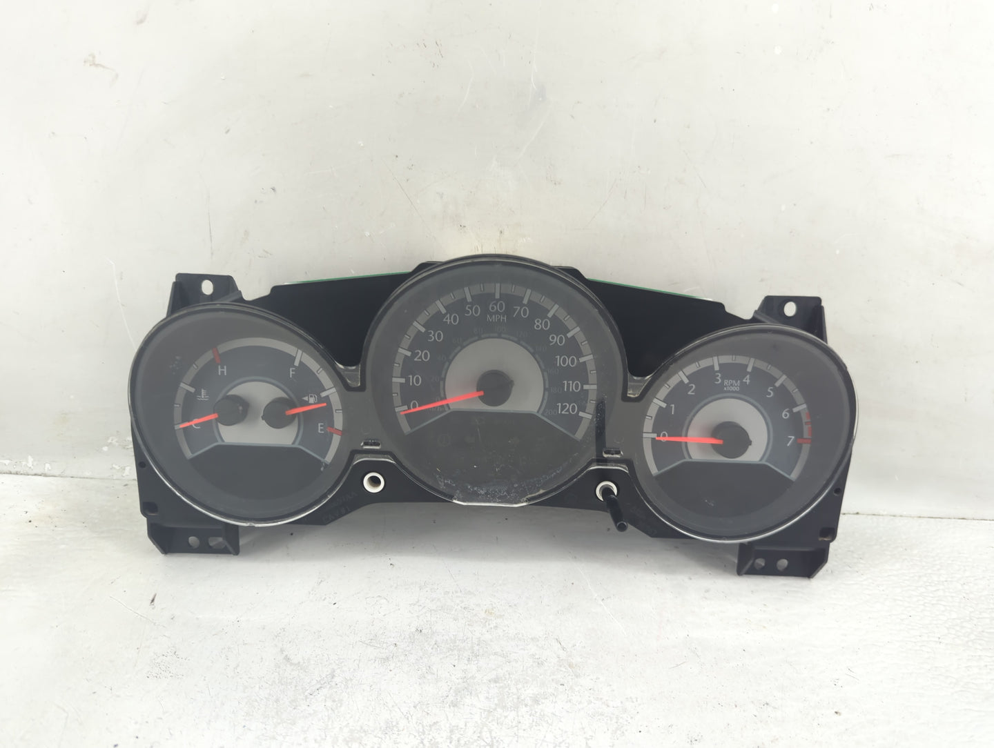 2011-2014 Chrysler 200 Instrument Cluster Speedometer Gauges P/N:P56046514AF Fits Fits 2011 2012 2013 2014 OEM Used Auto Par